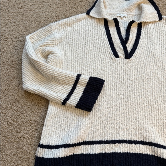 Z Supply Cream and Navy V-Neck Sweater - Picture 2 of 6